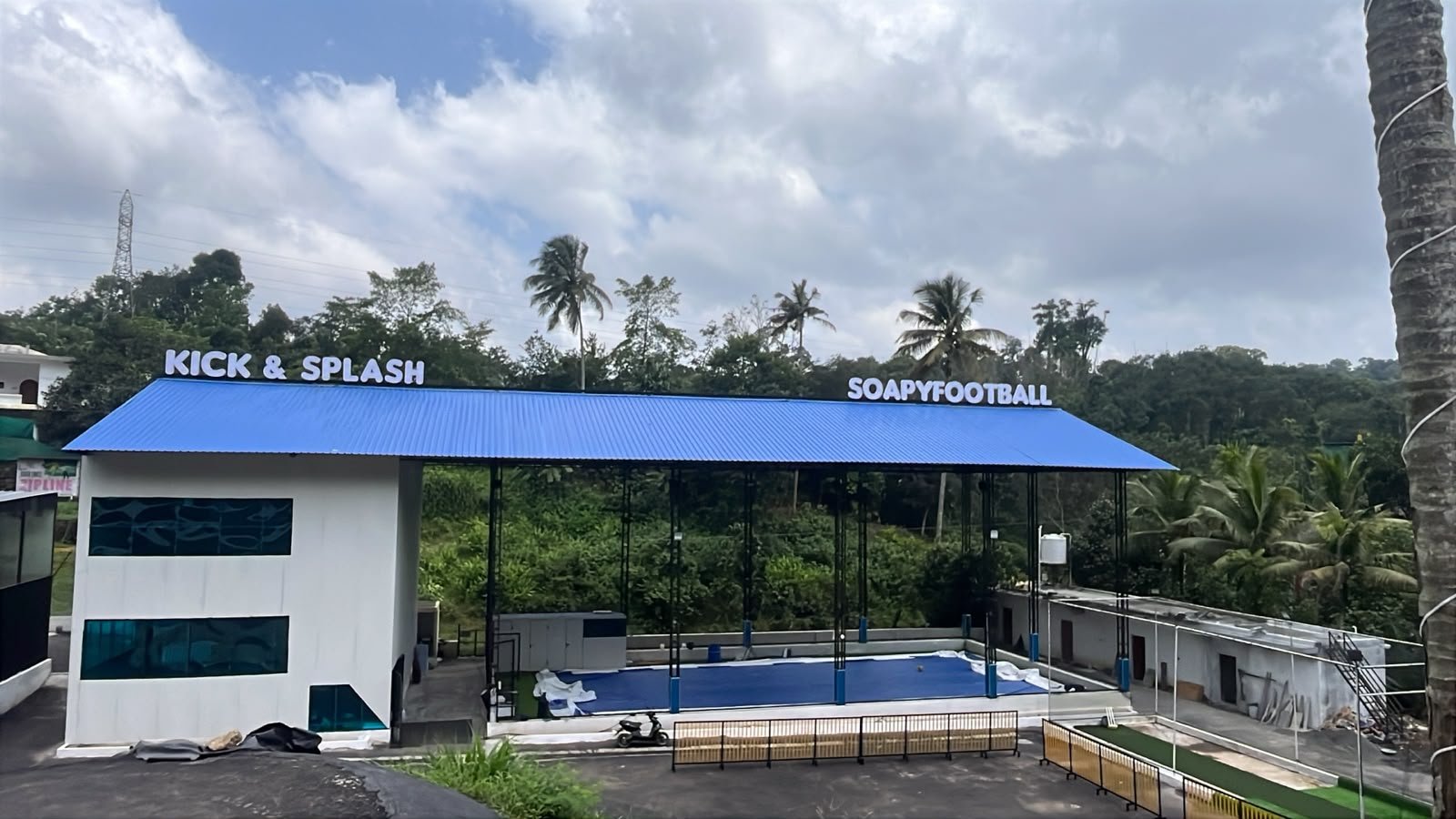 Kick & Splash venue overview